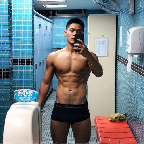 中日韩硬汉帅哥视频